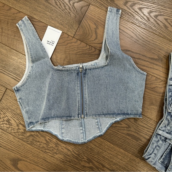 SOLD - Picture 4 of 6